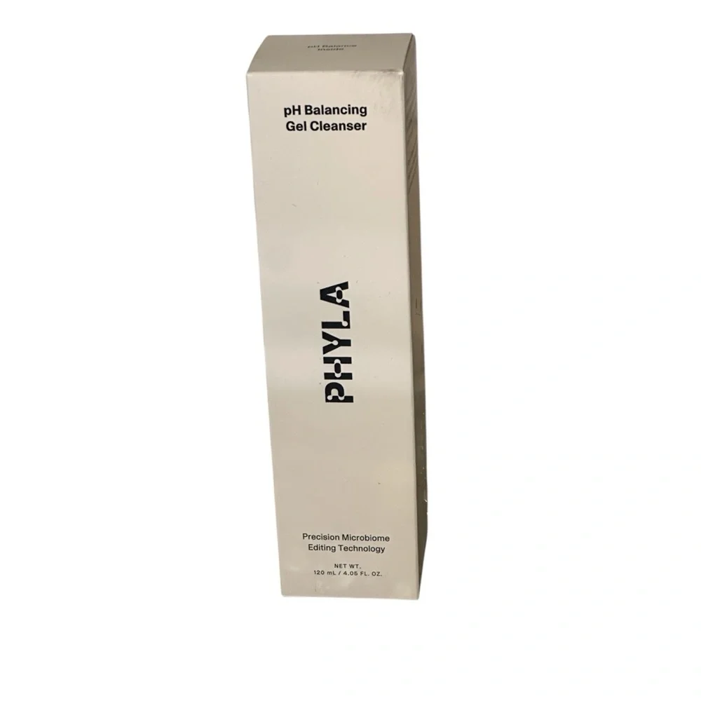 NIB Phyla pH Balancing Gel Cleanser. Retail $30.00